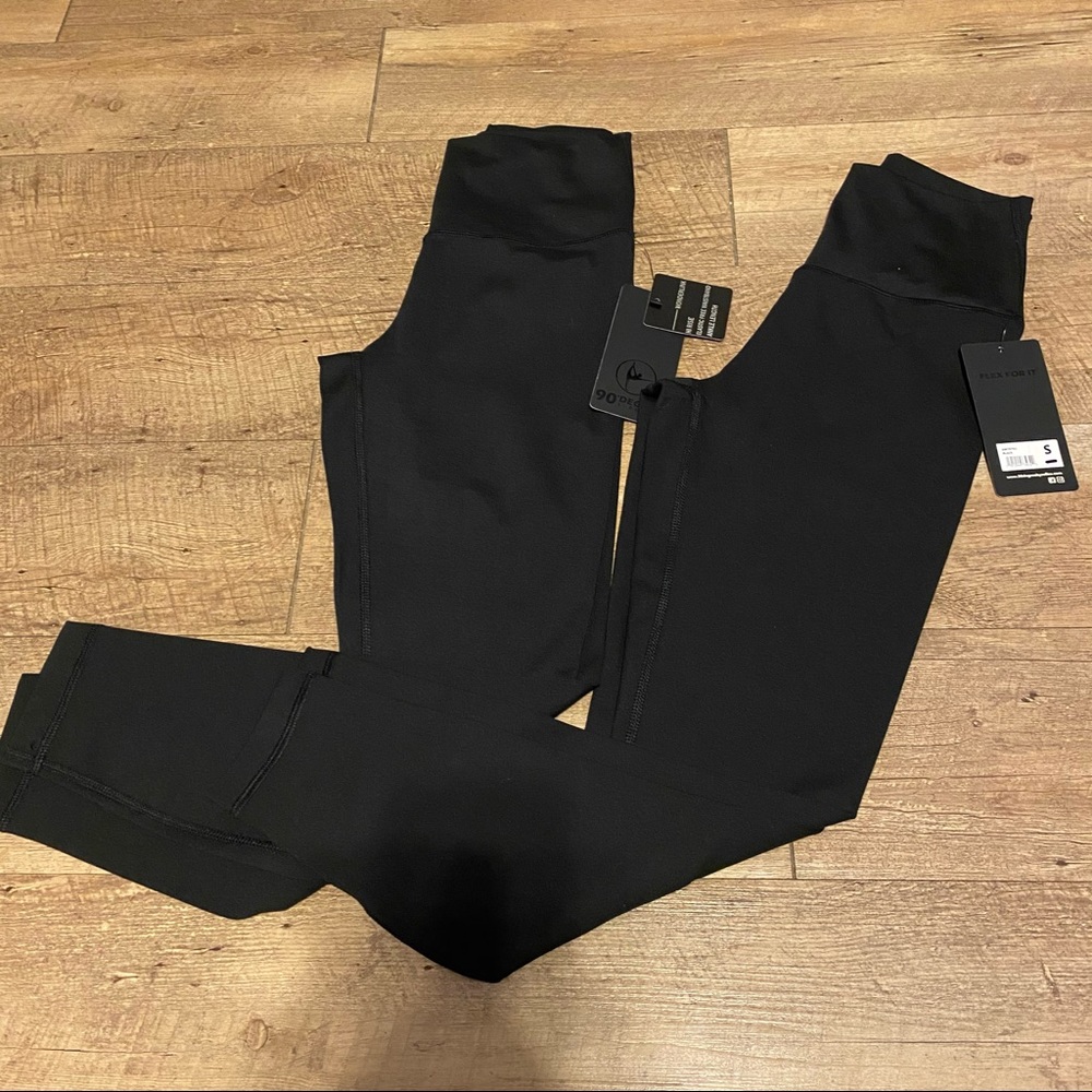 NWT 90 degree by reflex bundle